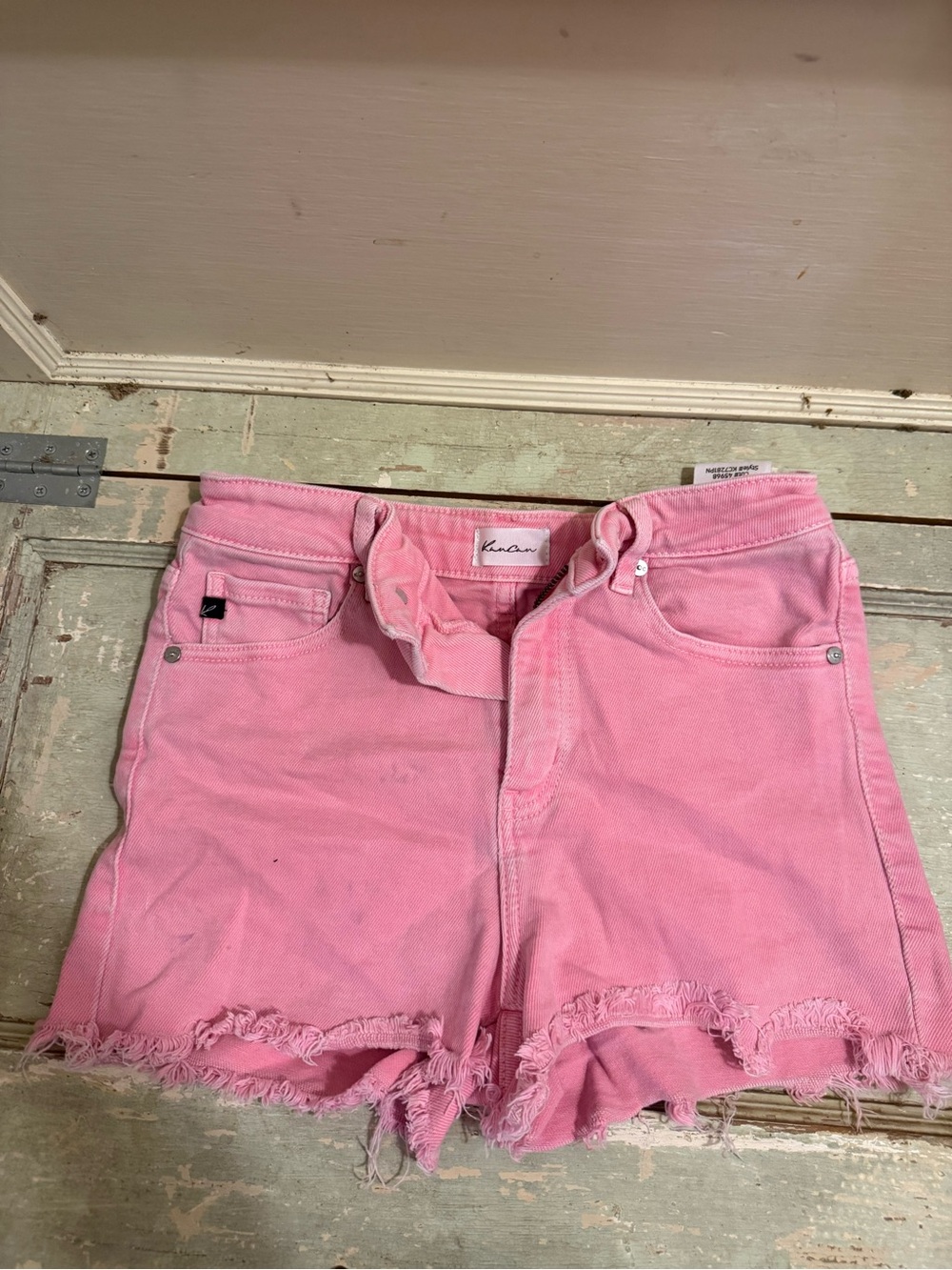 KanCan Pink High Rise Raw Hem Denim Shorts Size Small